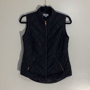Crown & Ivy Black Vest